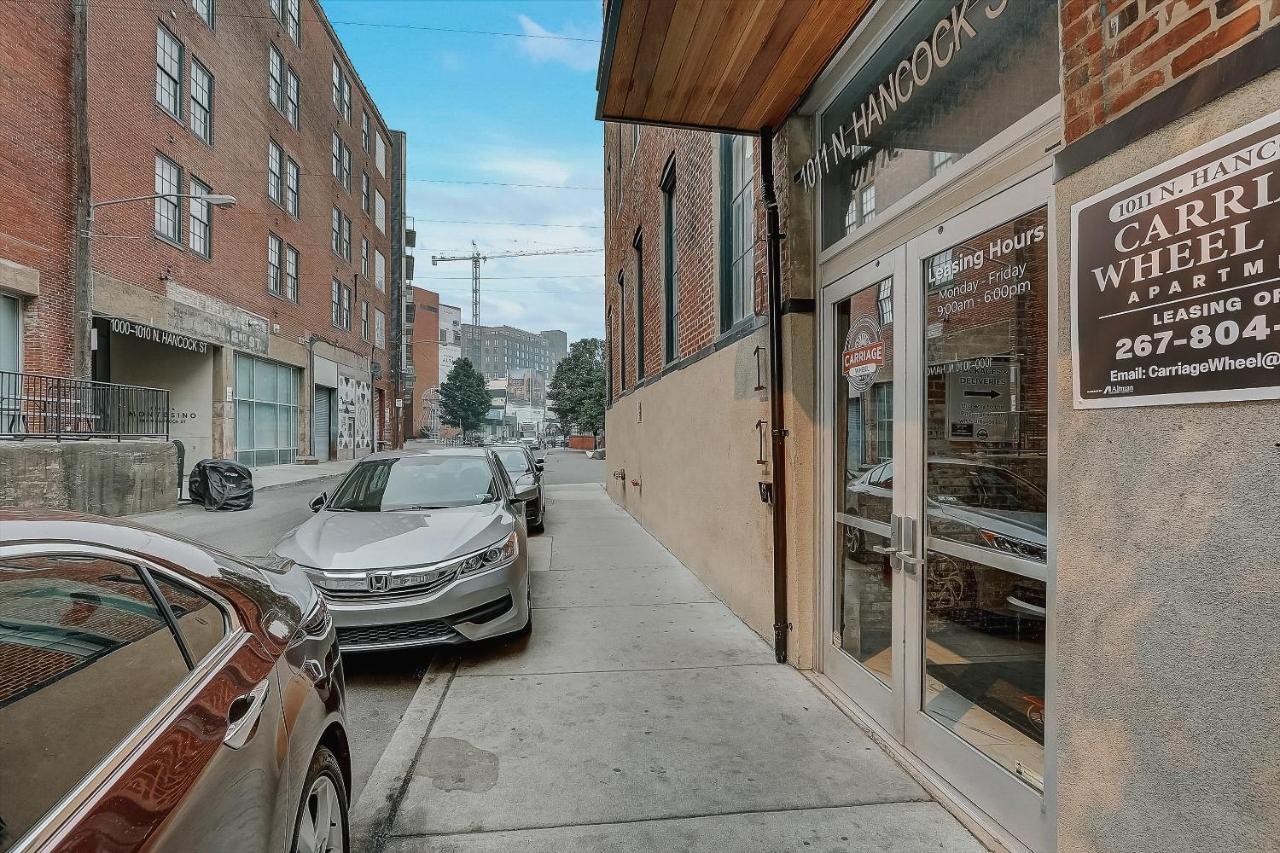 Frontdesk I Carriage Wheel Lofts Apts Philadelphia Apartment Екстериор снимка